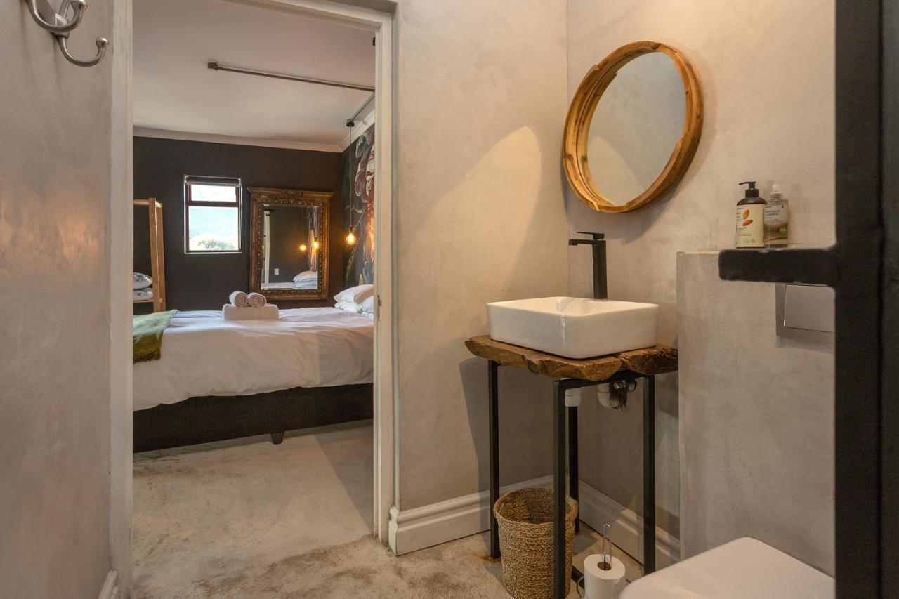 Oak On Main Apartment เฮอร์มานุส ภายนอก รูปภาพ